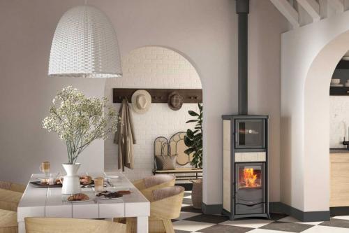 Preview: Kaminofen Rossella Forno von La Nordica